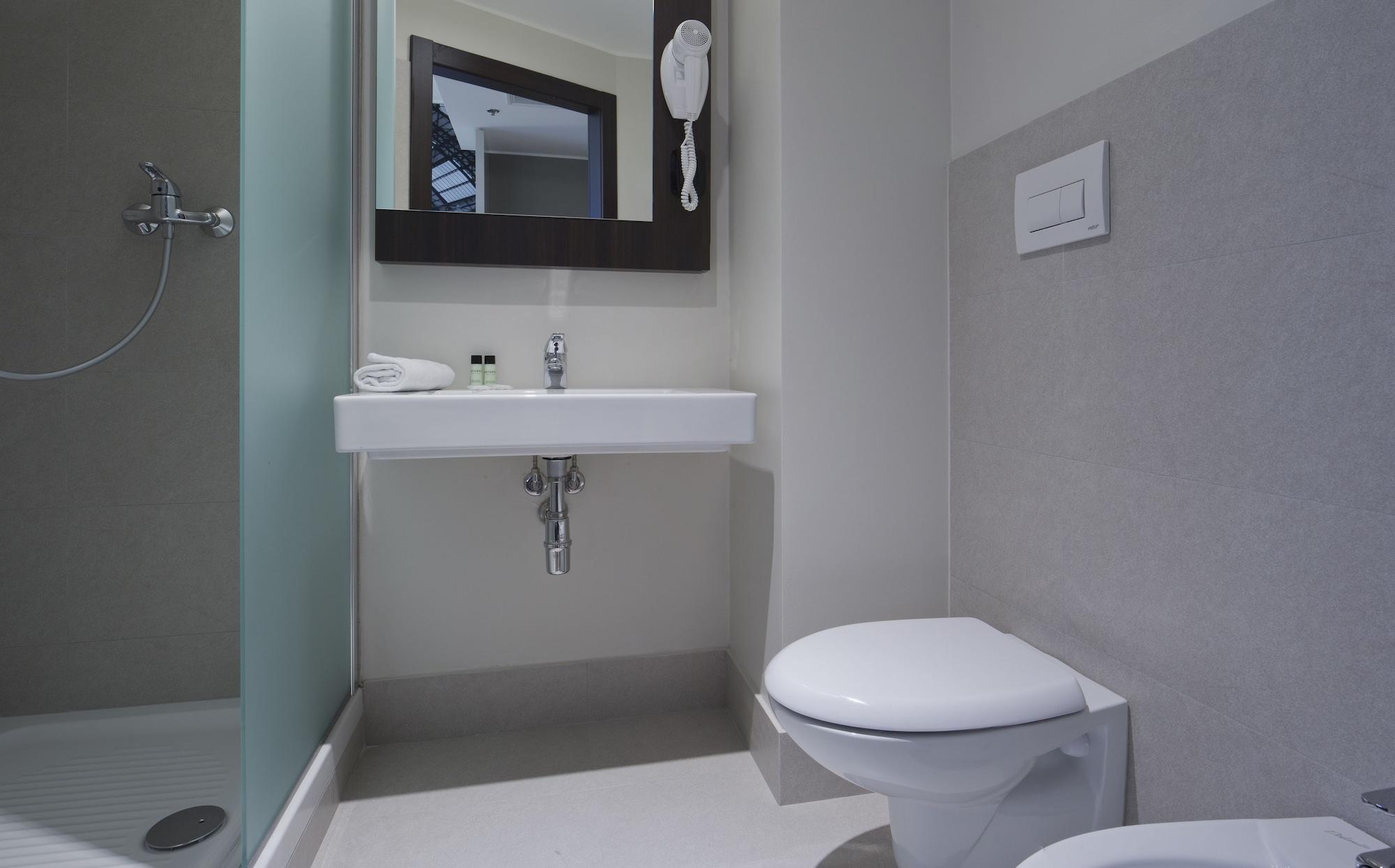 B&B Hotel Milano Cenisio Garibaldi Zewnętrze zdjęcie